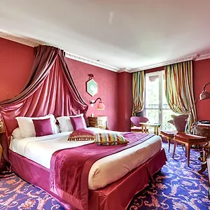 **** Hotel La Royale France